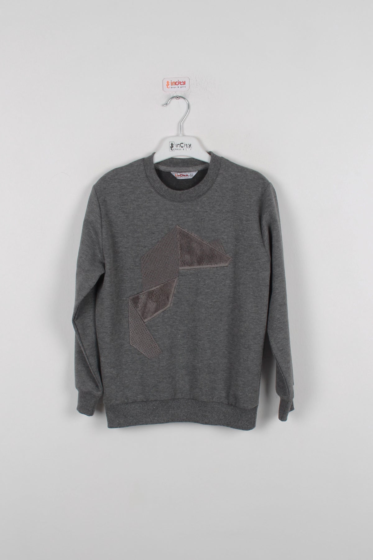 InCity Kids Erkek Çocuk Nakışlı ve Peluşlu Geometrik Desenli Sweatshirt