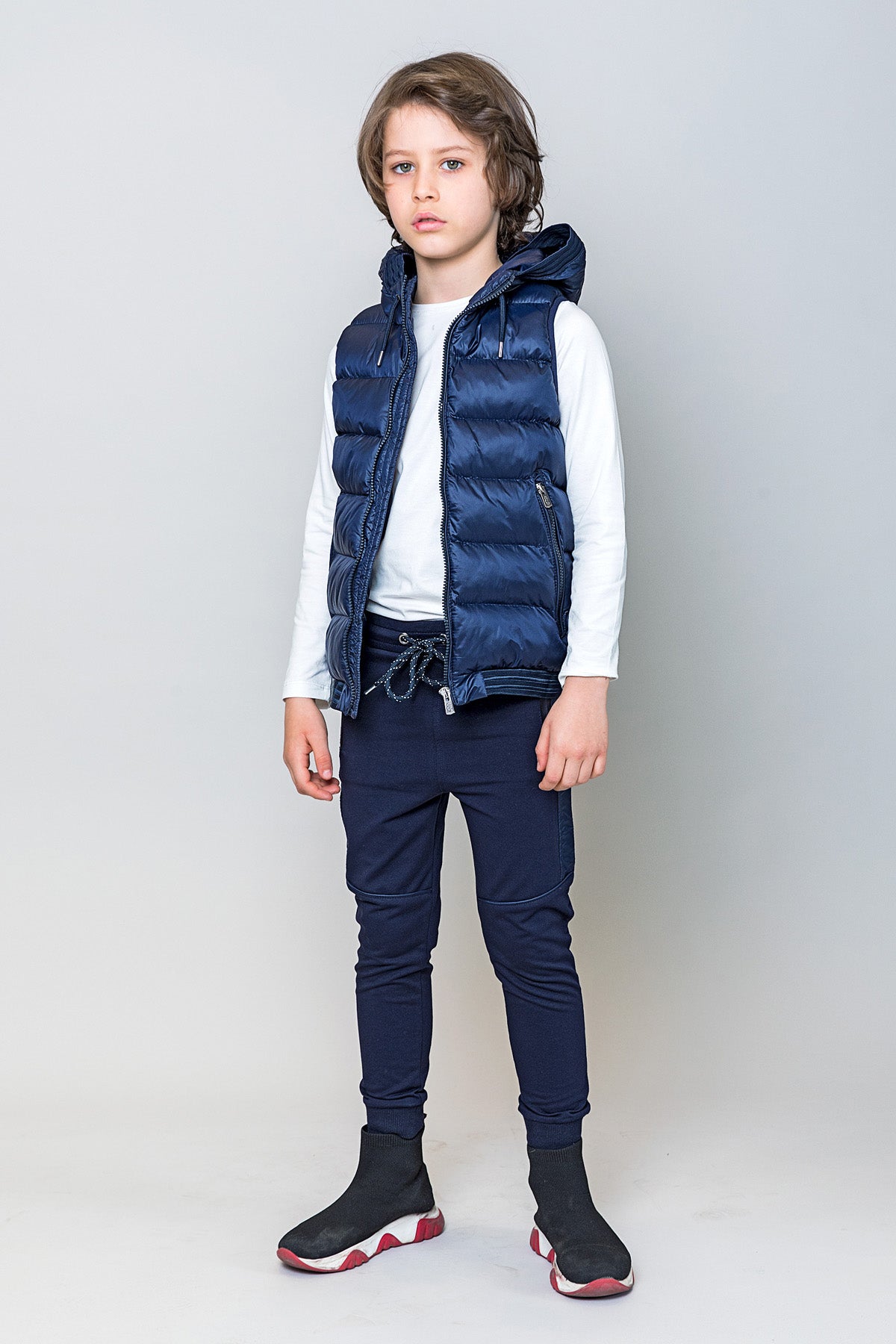 InCity Kids Erkek Çocuk Kapüşonlu Kırmızı Çok Havalı Şişme Yelek