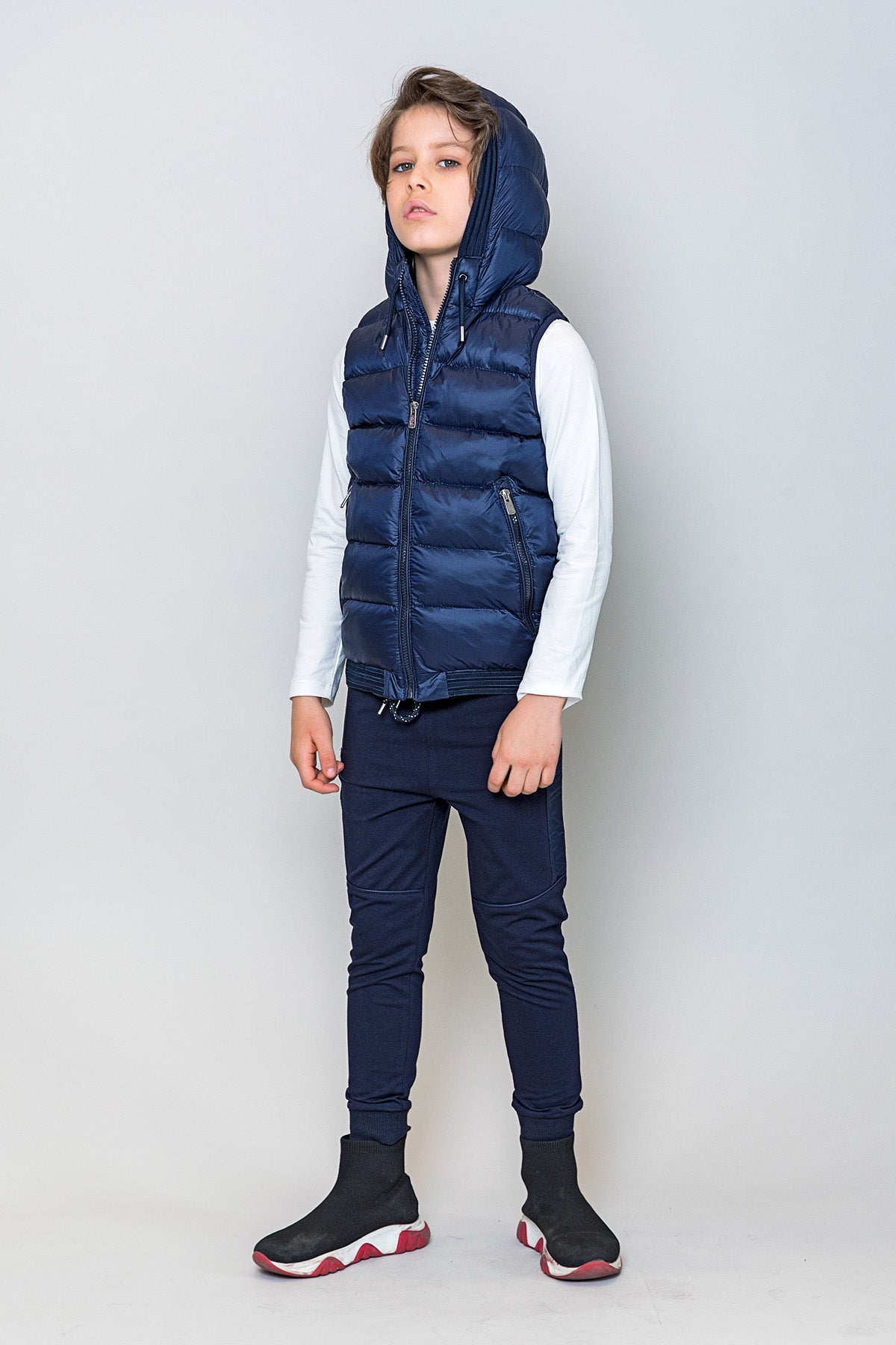 InCity Kids Erkek Çocuk Kapüşonlu Kırmızı Çok Havalı Şişme Yelek