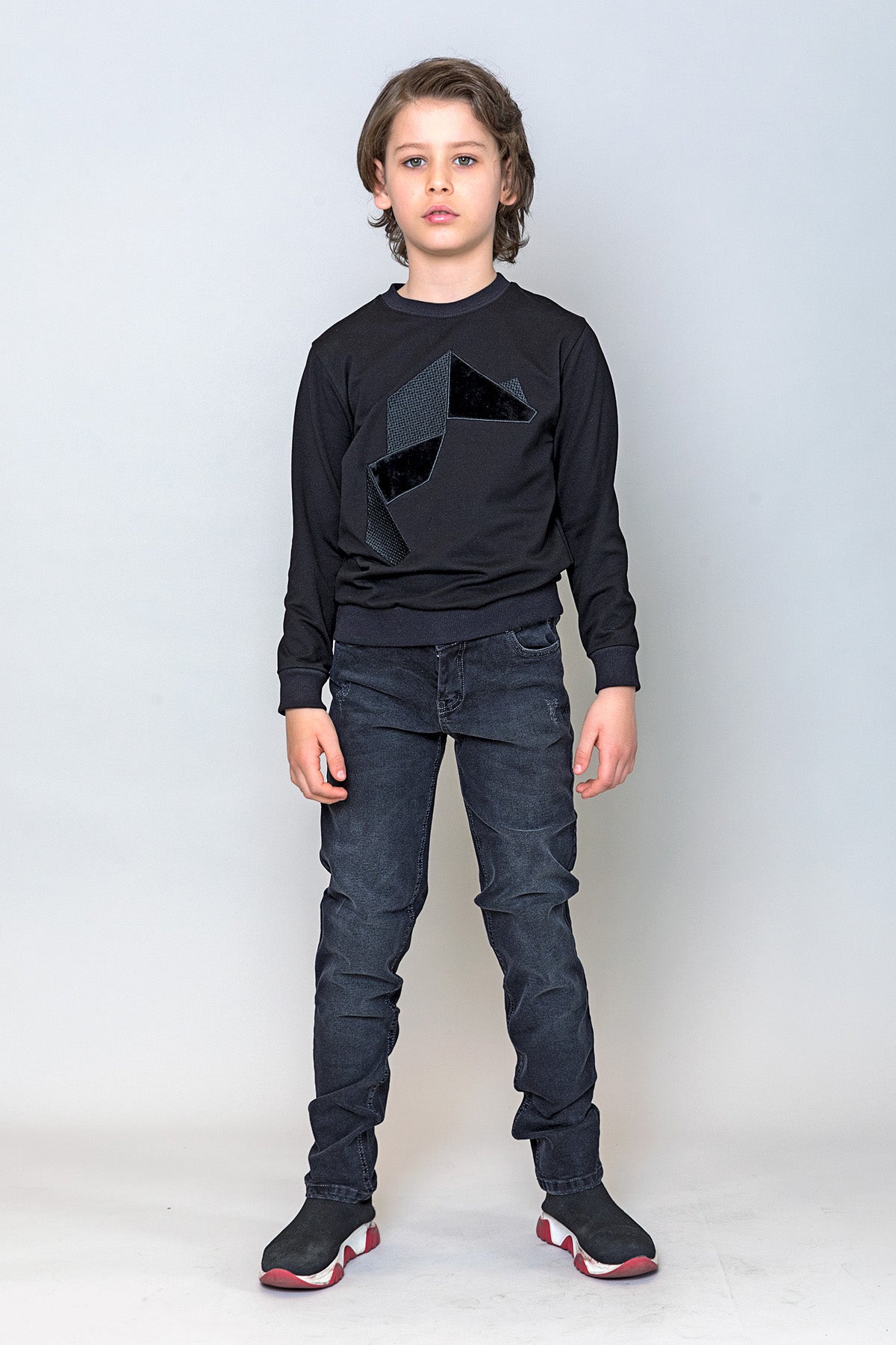 InCity Kids Erkek Çocuk Nakışlı ve Peluşlu Geometrik Desenli Sweatshirt