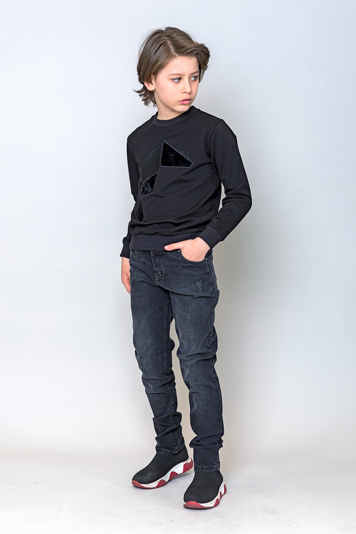 InCity Kids Erkek Çocuk Nakışlı ve Peluşlu Geometrik Desenli Sweatshirt