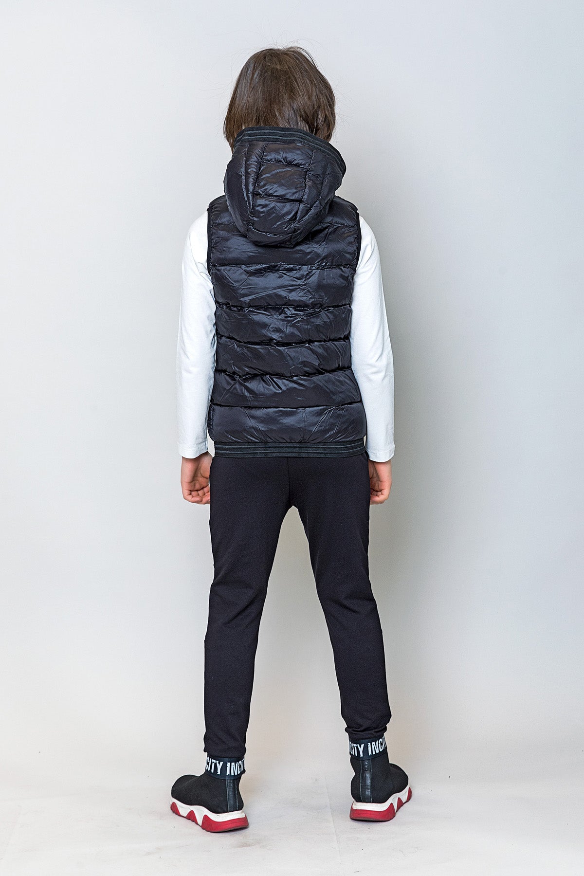 InCity Kids Erkek Çocuk Kapüşonlu Kırmızı Çok Havalı Şişme Yelek