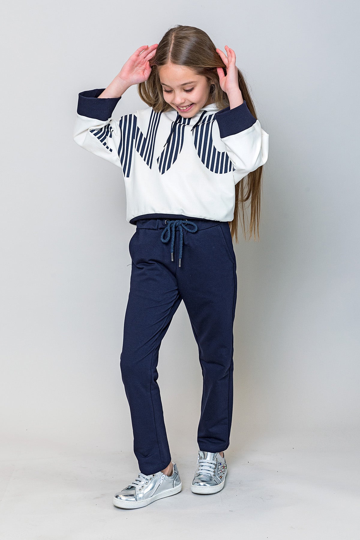 InCity Kids Kız Çocuk Kapüşonlu Yarasa Kol Enjoy Sweatshirt