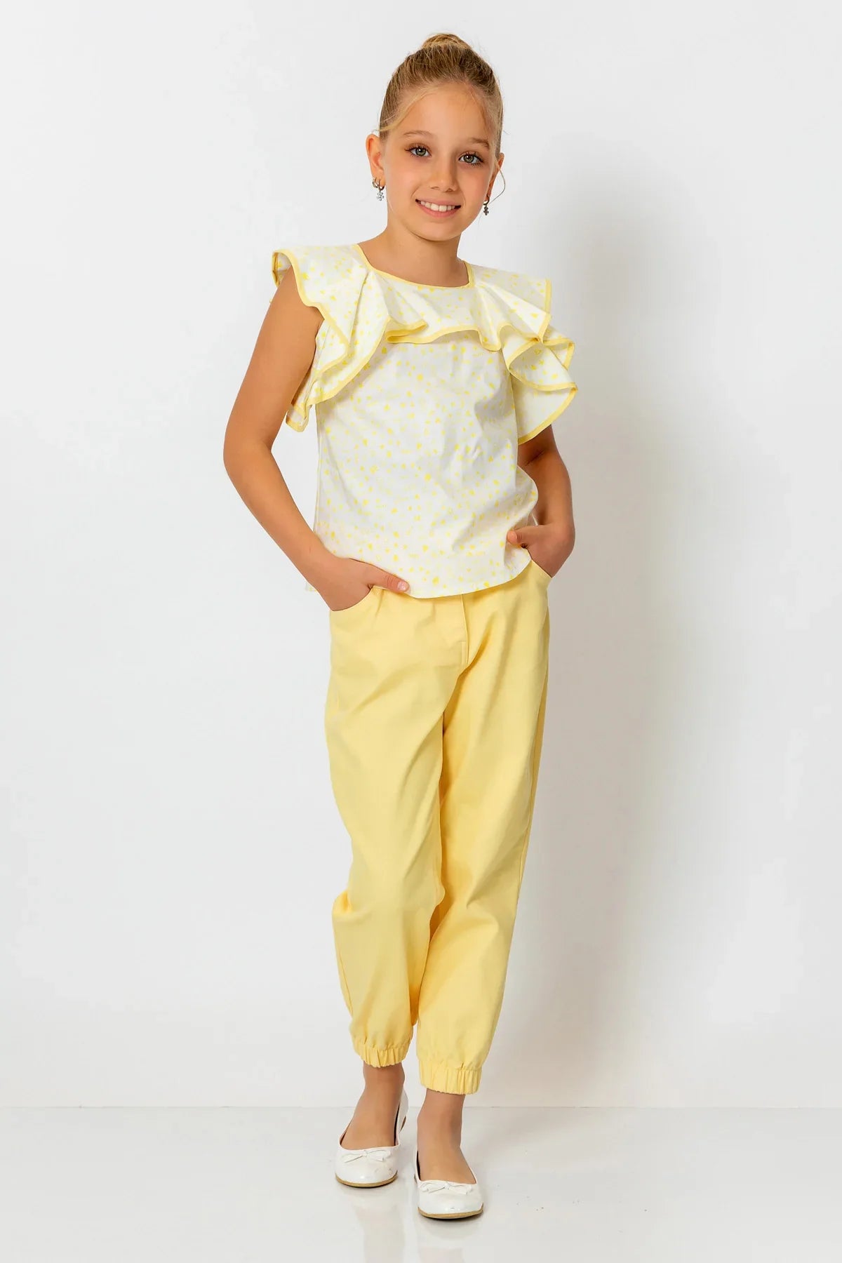 InCity Kids Girls Ruffle Neck Sleeveless Fashion Blouse InCity Boys & Girls