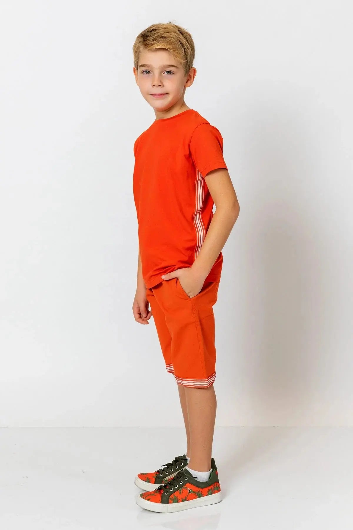 InCity Boys (3010) - Yuvarlak Yaka Yan Çizgili Ksa Kollu T-Shirt dogan-811