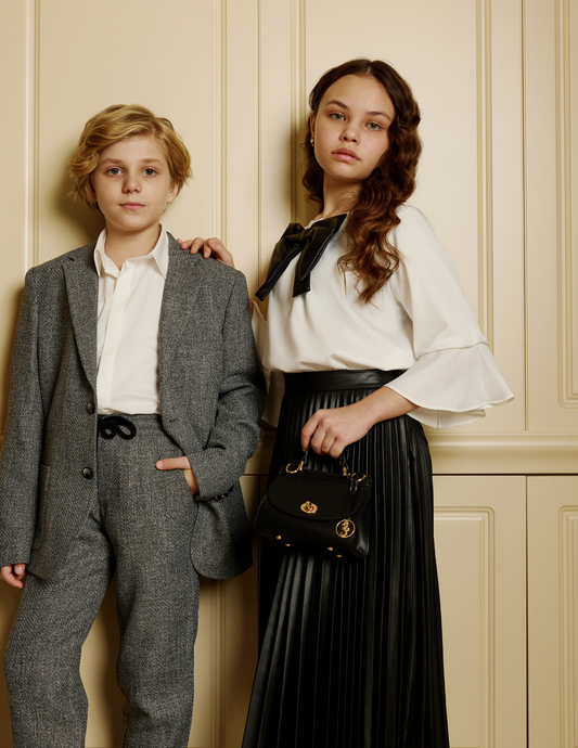 inCity Kız Çocuk Yakası Deri Kurdeleli Bluz