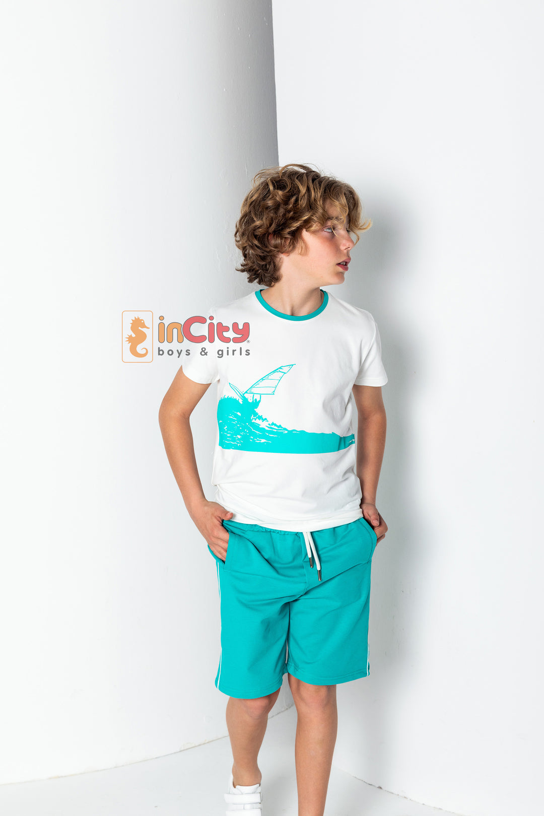 #renk_ekru-mint-yeşili